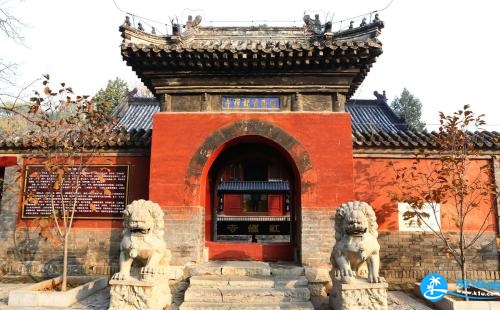 2018北京紅螺寺門票+優(yōu)惠政策+停車場(chǎng)收費(fèi)標(biāo)準(zhǔn)+交通