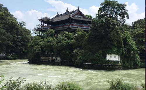 2018都江堰景區(qū)拿高考準(zhǔn)考證免票嗎