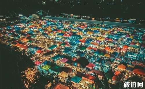 泰國(guó)曼谷哪個(gè)集市的小吃美食多 泰國(guó)曼谷有哪些集市