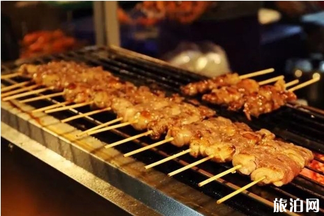 曼谷拉差達(dá)火車夜市美食推薦整理