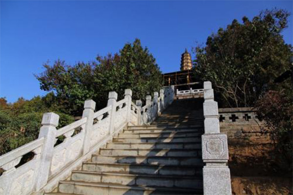 蘭州白塔山公園門票 蘭州白塔山公園纜車 蘭州白塔山公園游玩攻略