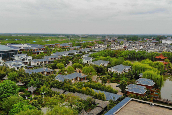 智圣湯泉