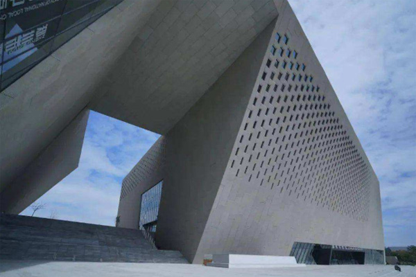 2020鄭州美術(shù)館新館免費(fèi)開放時(shí)間及展覽信息