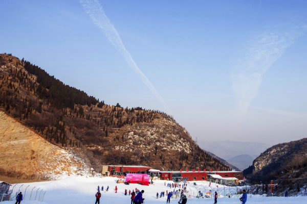 濟南滑雪場有哪些 濟南滑雪場哪個好玩