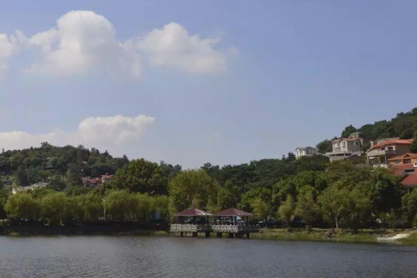 南山湖風(fēng)景區(qū)
