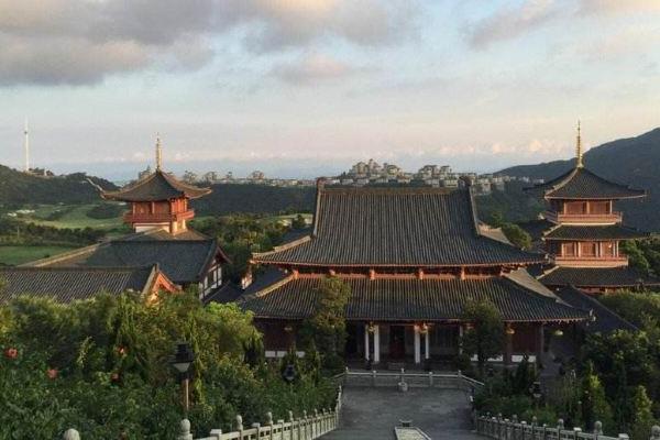 2021深圳大華興寺國慶需要預(yù)約嗎-觀音懺法會時(shí)間