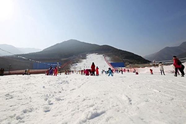 2021-2022蘭州龍山國(guó)際滑雪場(chǎng)門票類型及價(jià)格