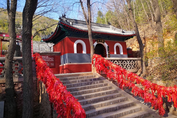 北京紅螺寺求什么最靈 女士去紅螺寺注意事項(xiàng)